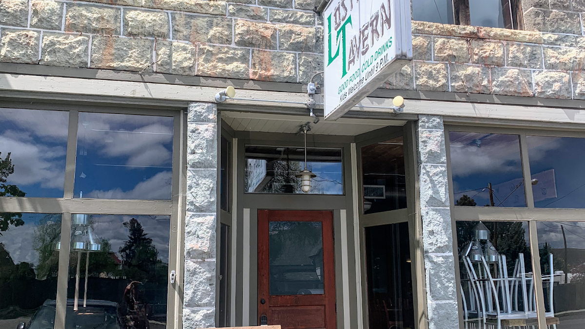 Z’S Bbq Lostine Tavern